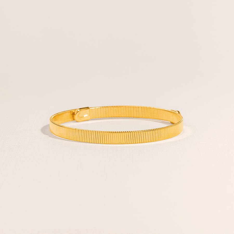 The Pretty Girl Bangle (Gold) — 20% Off