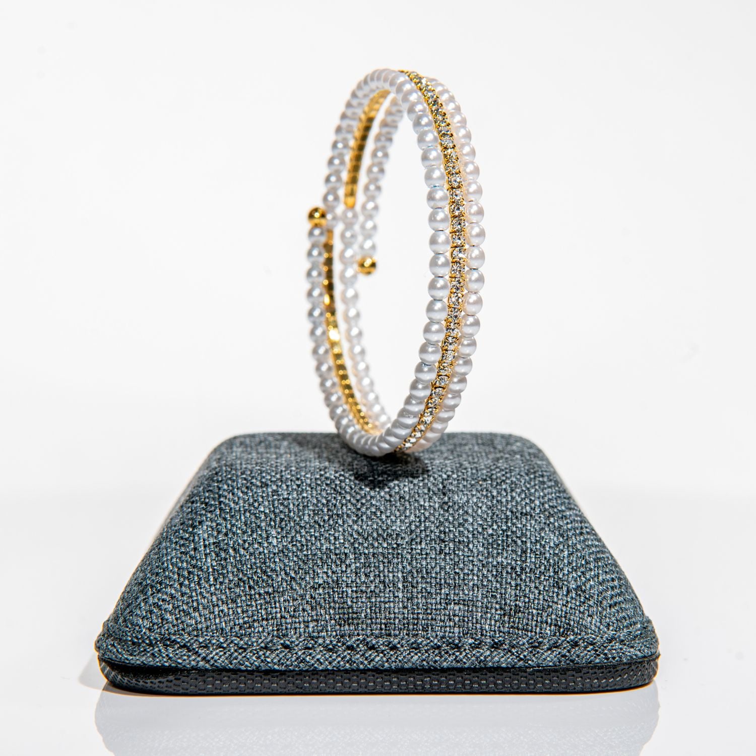 Perfect gift - pearl and crystal bangle in gold with clasp-free flexible design